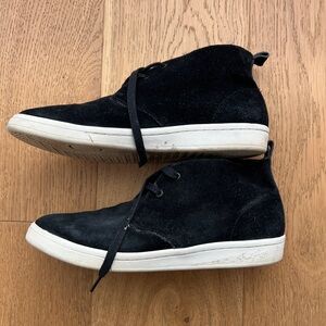 Fred Perry Black Suede Chukka Boots